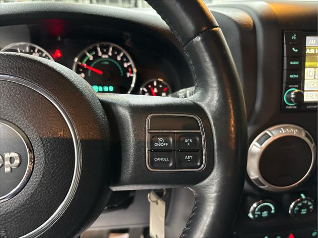 Used 2014 Jeep Wrangler Unlimited For Sale in Wilmington, OH