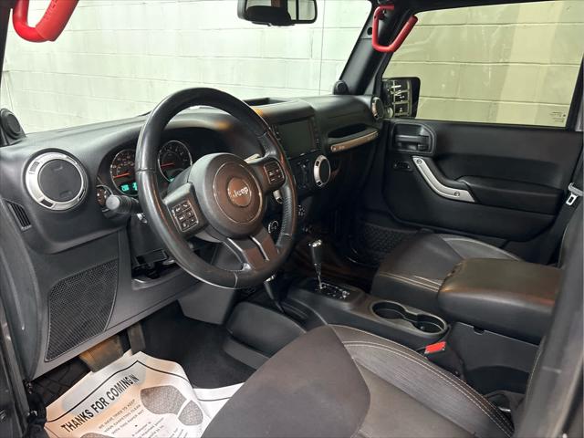 Used 2014 Jeep Wrangler Unlimited For Sale in Wilmington, OH
