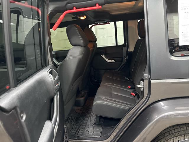 Used 2014 Jeep Wrangler Unlimited For Sale in Wilmington, OH