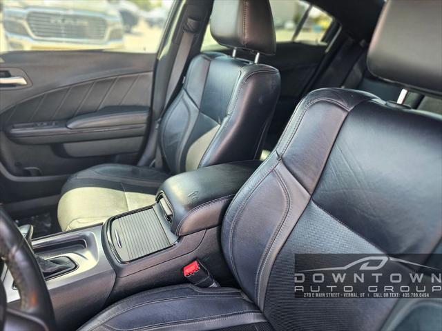 2017 Dodge Charger SXT AWD