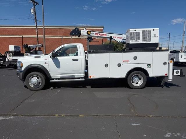 2024 RAM Ram 5500 Chassis Cab RAM 5500 TRADESMAN CHASSIS REGULAR CAB 4X4 84 CA