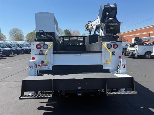 2024 RAM Ram 5500 Chassis Cab RAM 5500 TRADESMAN CHASSIS REGULAR CAB 4X4 84 CA