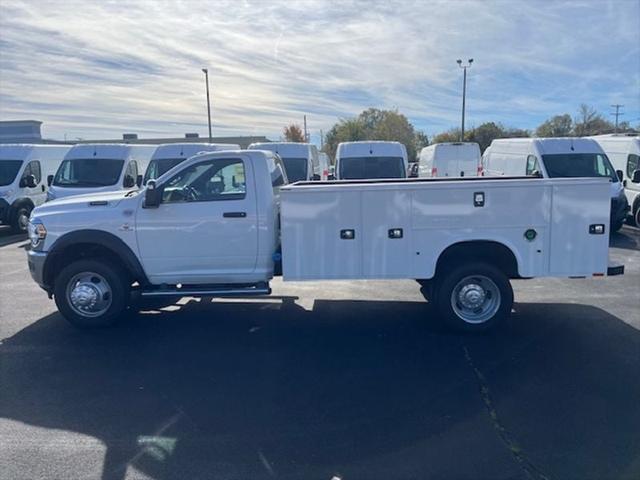 2024 RAM Ram 5500 Chassis Cab RAM 5500 TRADESMAN CHASSIS REGULAR CAB 4X4 84 CA