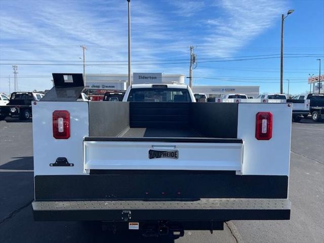 2024 RAM Ram 5500 Chassis Cab RAM 5500 TRADESMAN CHASSIS REGULAR CAB 4X4 84 CA