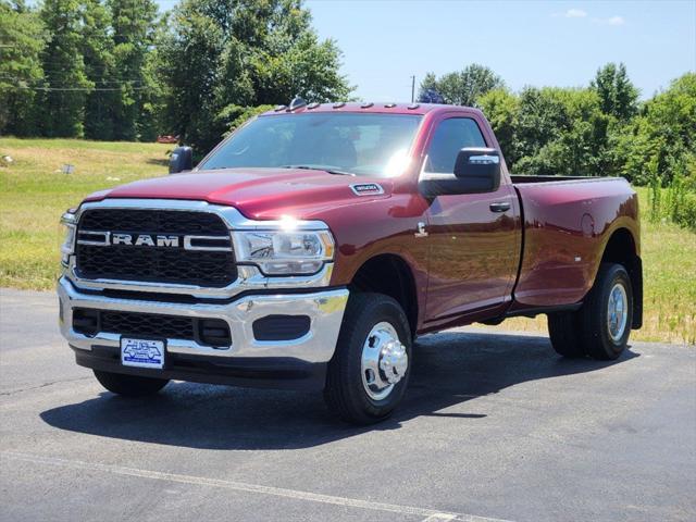 2024 RAM Ram 3500 RAM 3500 TRADESMAN REGULAR CAB 4X4 8 BOX