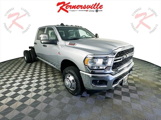 2024 RAM Ram 3500 Chassis Cab RAM 3500 TRADESMAN CREW CAB CHASSIS 4X2 60 CA