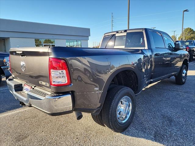 2024 RAM Ram 3500 RAM 3500 TRADESMAN CREW CAB 4X4 8 BOX