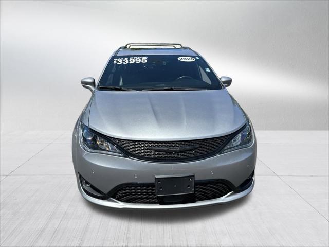 2020 Chrysler Pacifica AWD Launch Edition