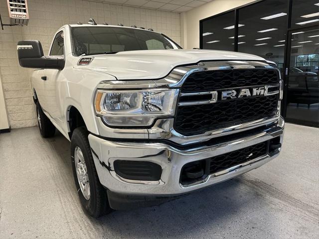 2024 RAM Ram 3500 RAM 3500 TRADESMAN REGULAR CAB 4X4 8 BOX
