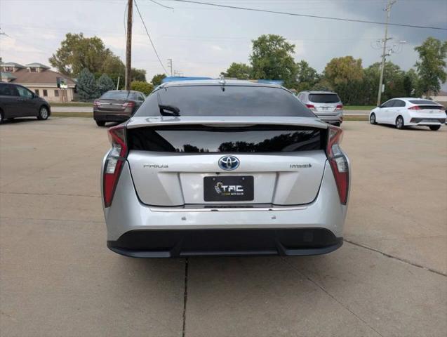 2017 Toyota Prius Four Touring