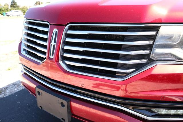2015 Lincoln Navigator Sport Utility 4D