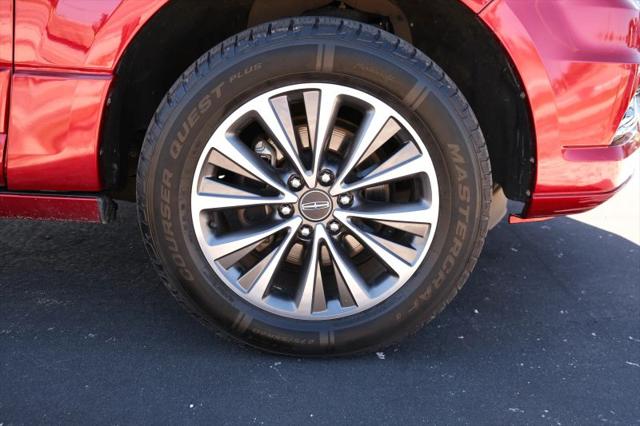 2015 Lincoln Navigator Sport Utility 4D