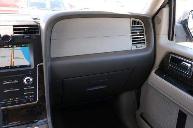 2015 Lincoln Navigator Sport Utility 4D