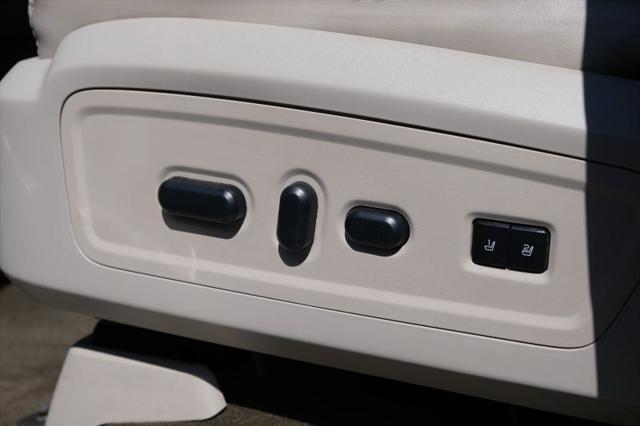 2015 Lincoln Navigator Sport Utility 4D