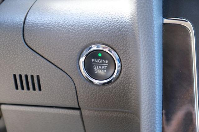 2015 Lincoln Navigator Sport Utility 4D