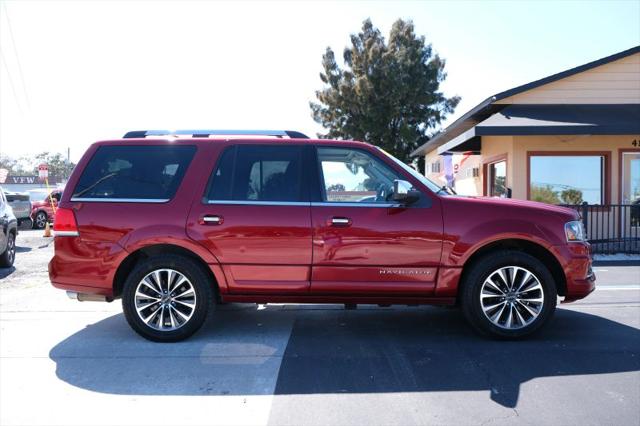 2015 Lincoln Navigator Sport Utility 4D