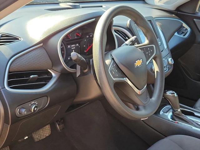 2017 Chevrolet Malibu LS