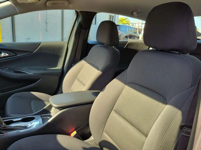 2017 Chevrolet Malibu LS