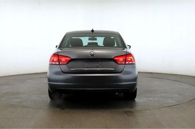 2014 Volkswagen Passat 1.8T SE