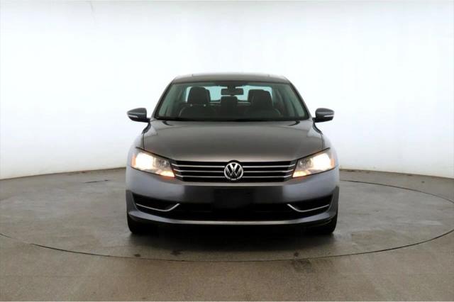 2014 Volkswagen Passat 1.8T SE