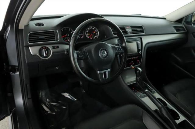 2014 Volkswagen Passat 1.8T SE