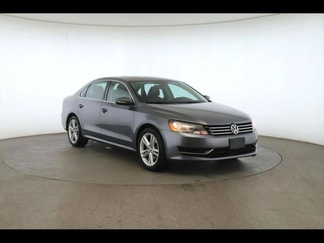 2014 Volkswagen Passat 1.8T SE