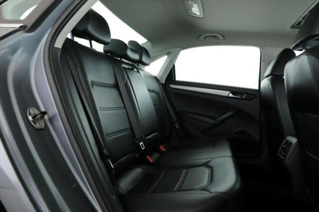 2014 Volkswagen Passat 1.8T SE
