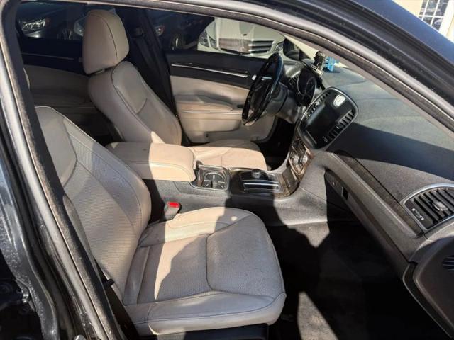 2015 Chrysler 300 300C Sedan 4D