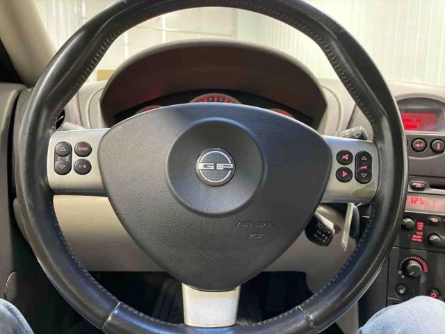 2004 Pontiac Grand Prix GT2