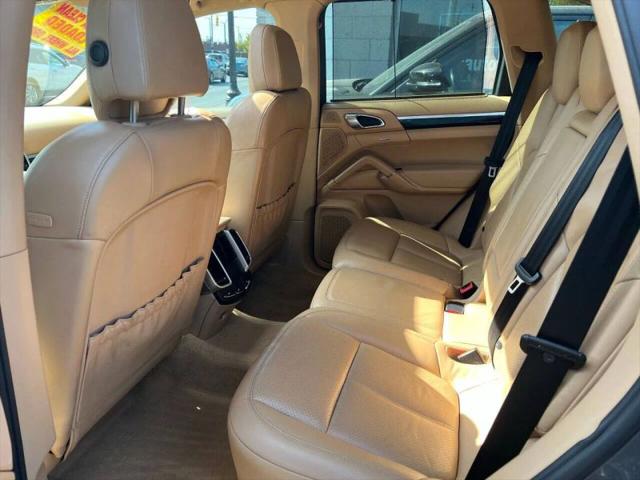 2011 Porsche Cayenne Sport Utility 4D