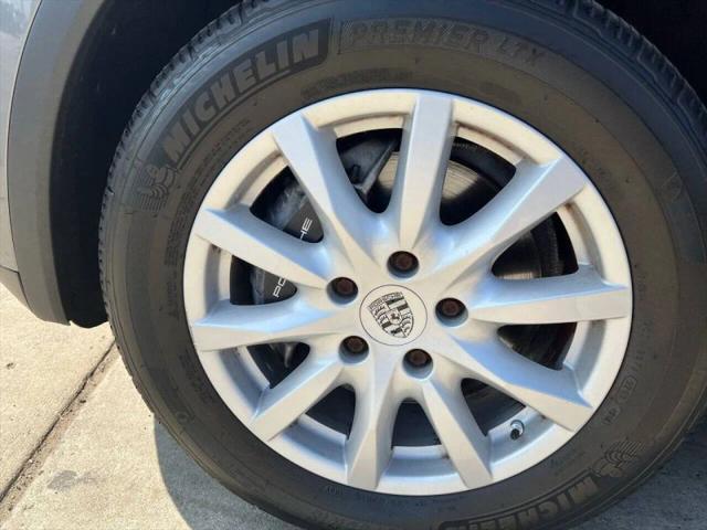 2011 Porsche Cayenne Sport Utility 4D