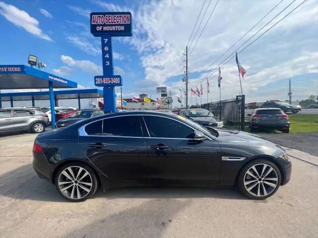 2017 Jaguar XE 25t Prestige