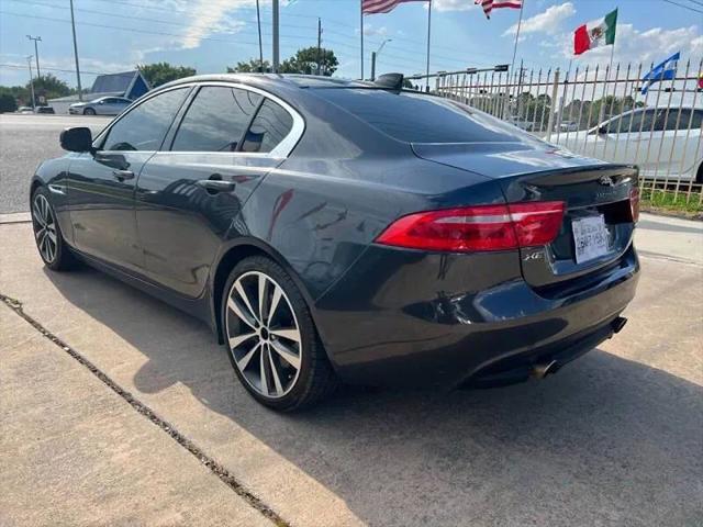 2017 Jaguar XE 25t Prestige