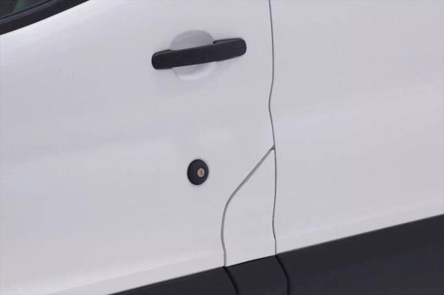 2022 Ford E-Transit-350 Cargo Van Medium Roof w/LWB Van 3D