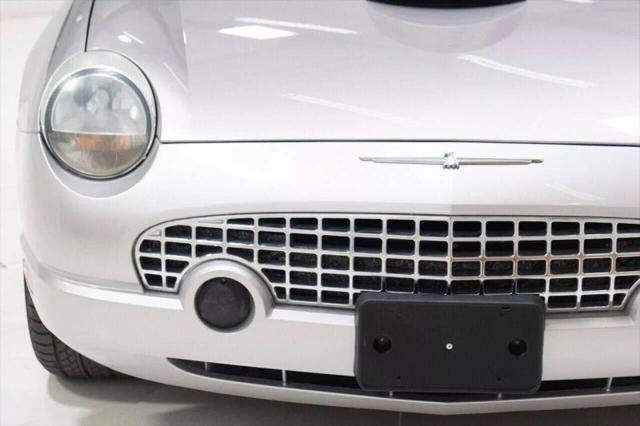 2005 Ford Thunderbird Deluxe Convertible 2D