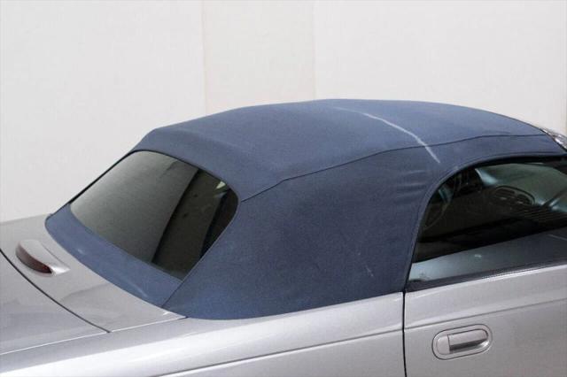2005 Ford Thunderbird Deluxe Convertible 2D