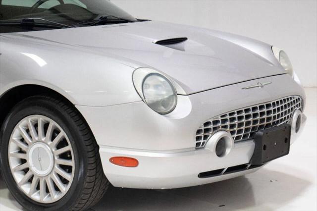2005 Ford Thunderbird Deluxe Convertible 2D