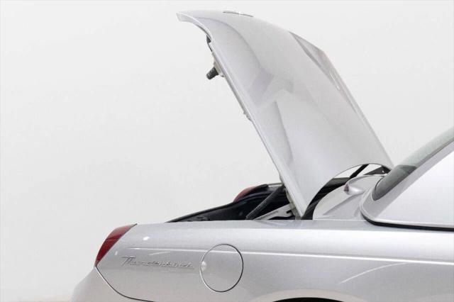 2005 Ford Thunderbird Deluxe Convertible 2D