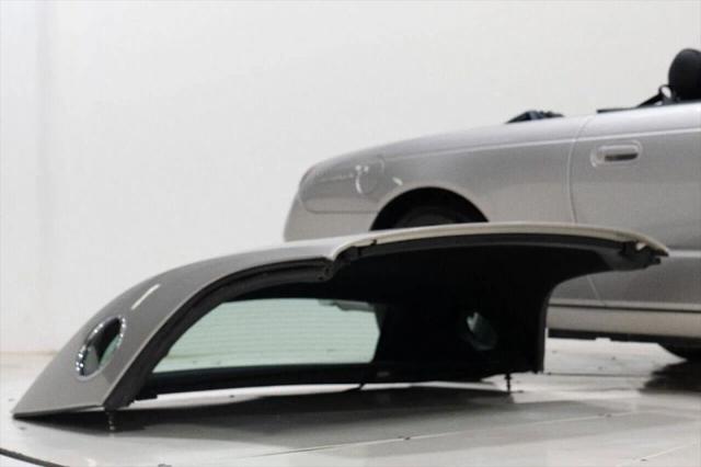 2005 Ford Thunderbird Deluxe Convertible 2D