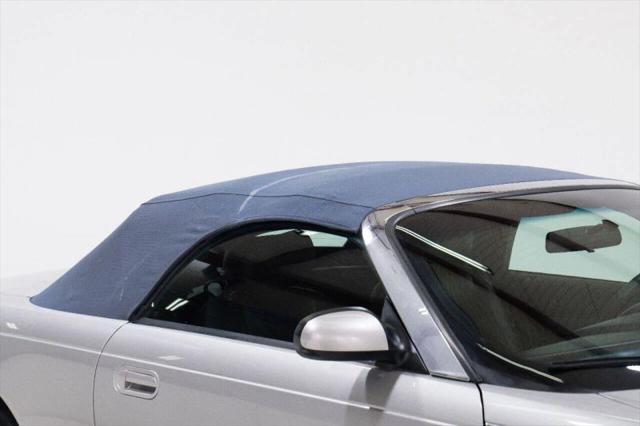 2005 Ford Thunderbird Deluxe Convertible 2D