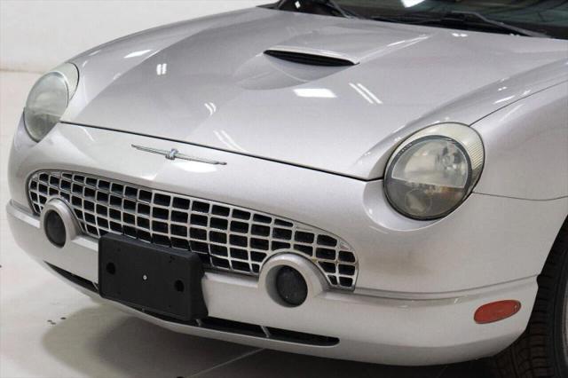 2005 Ford Thunderbird Deluxe Convertible 2D