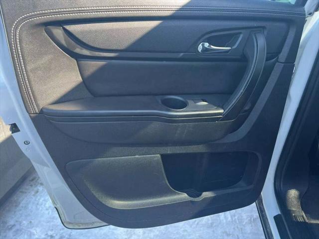 2015 GMC Acadia SLE-2