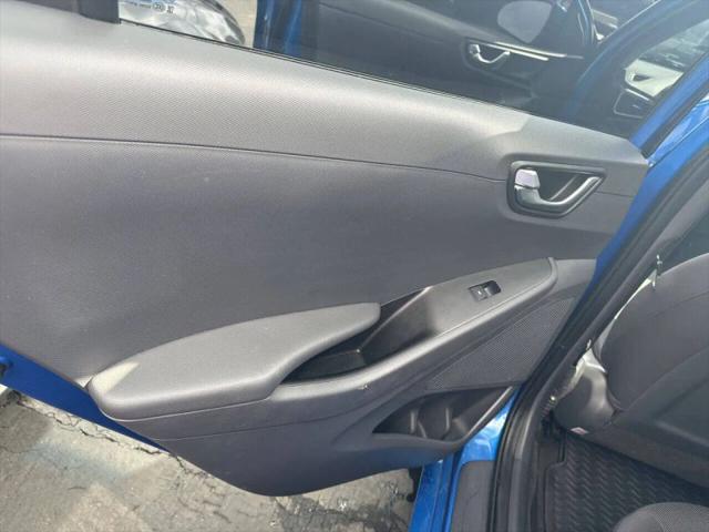 2017 Hyundai IONIQ Hybrid SEL
