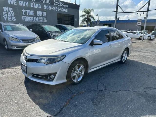2014 Toyota Camry SE