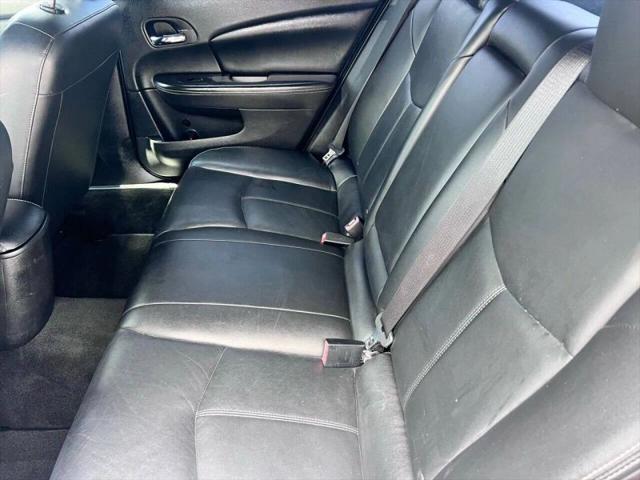 2011 Chrysler 200 Limited