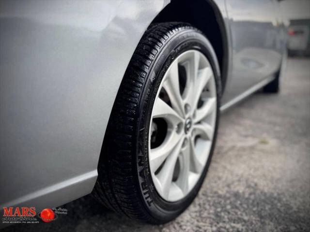 2014 Mazda Mazda5 Sport