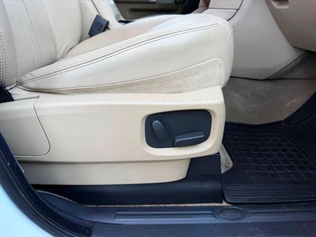 2014 Land Rover LR4 HSE Sport Utility 4D