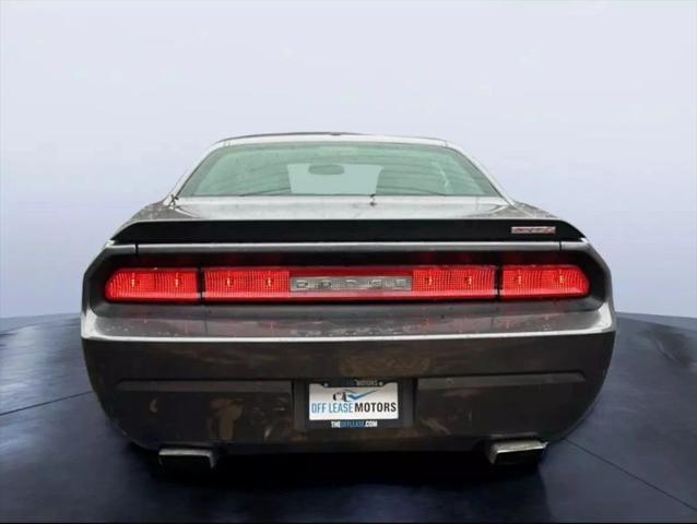 2014 Dodge Challenger SRT8