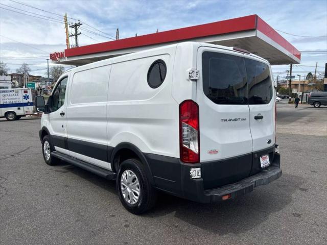 2016 Ford Transit Low Roof w/60/40 Side Door w/RWB Van 3D
