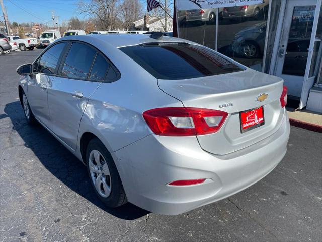 2016 Chevrolet Cruze LS Auto